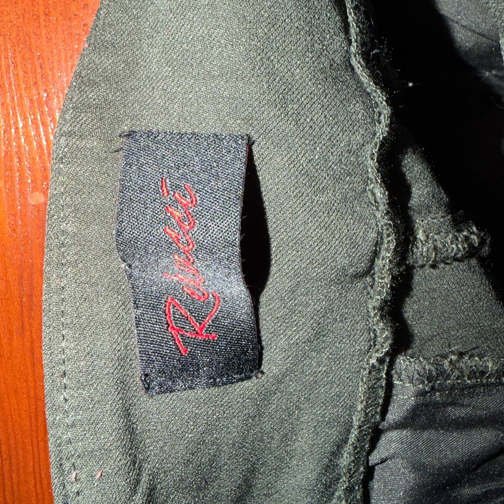 Ripee Women's Dark Gray Straight Leg Pants